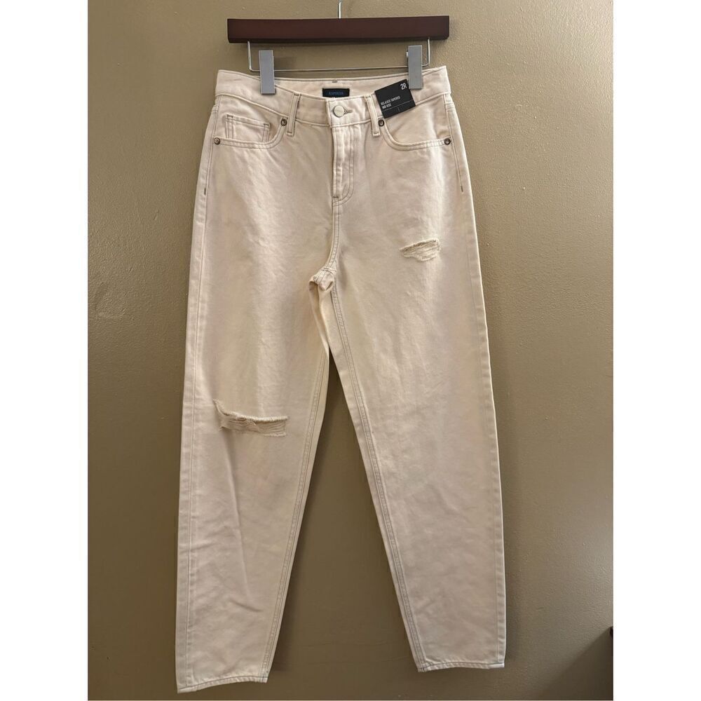 New Express | Pants & Jeans | Women’s Relaxed Tapered Mid Rise Distressed Jeans